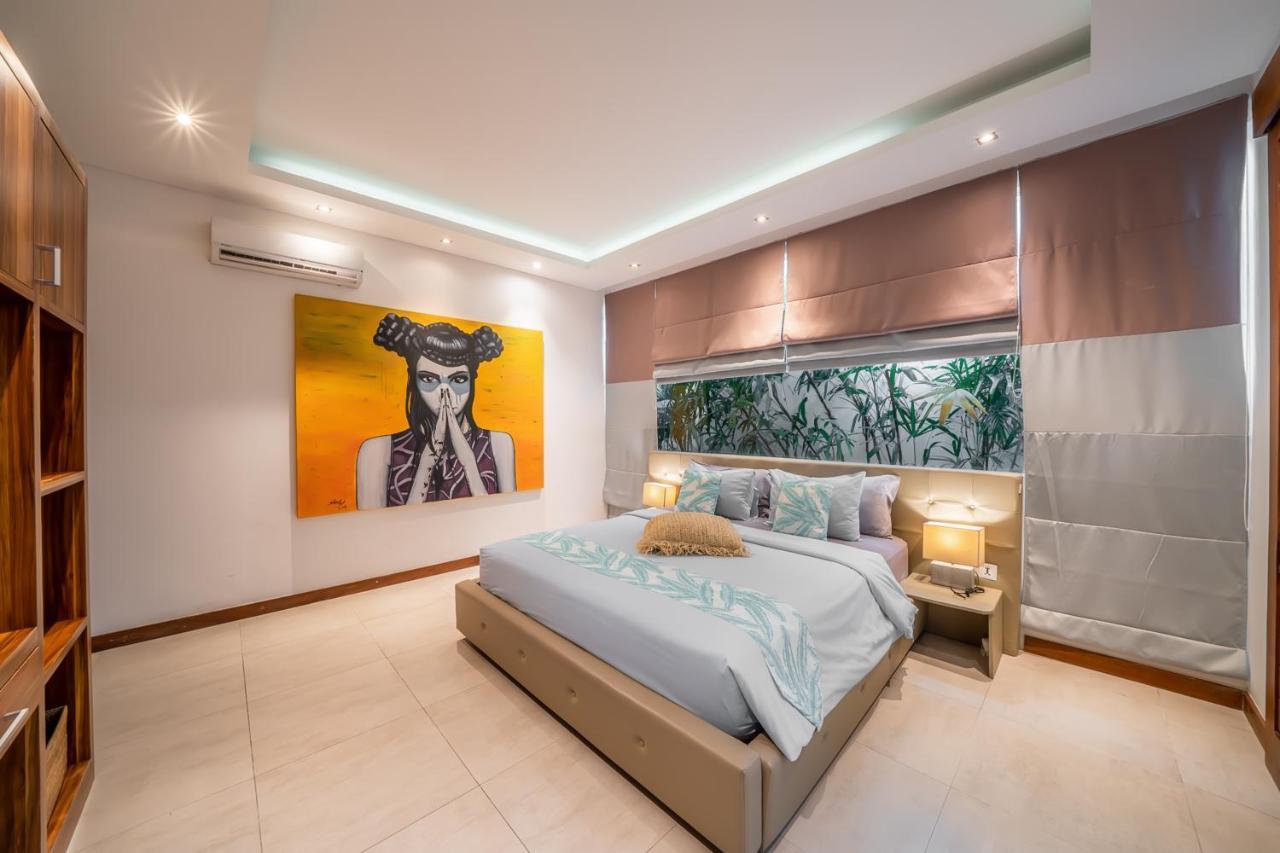 Cuatro : Amazing 3br In - Perfect Location Villa Seminyak (Bali)