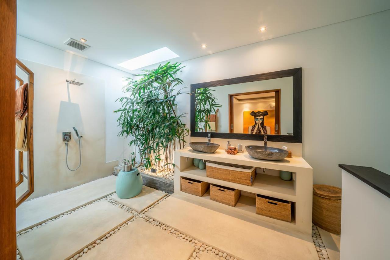 Cuatro : Amazing 3br In - Perfect Location Villa Seminyak (Bali)